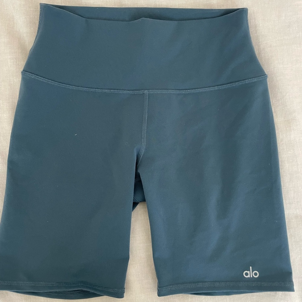 COPY - Alo yoga high-waist biker short
